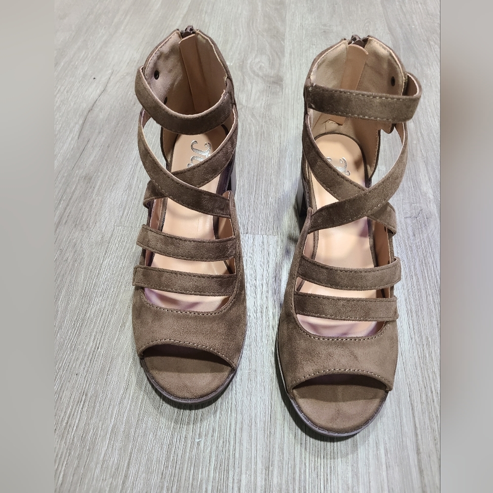 JC Shoes